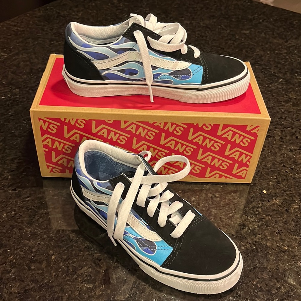 Flame Vans Old Skool